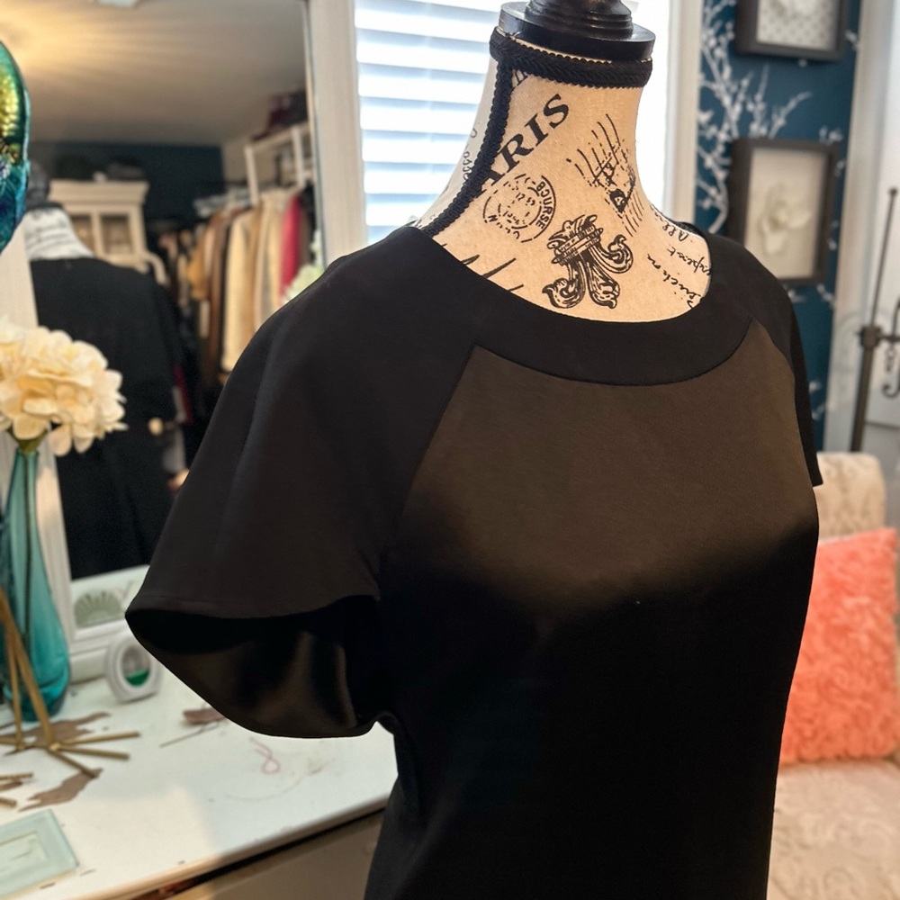 This GERARD DAREL ,BLACK DRESS Is very ELEGANT  size 38
♥️🛍️ - Picture 2 of 14